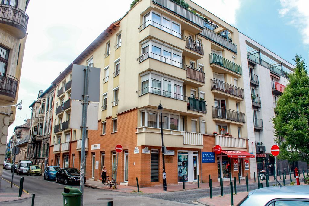 Lovely Corvin Apartment Βουδαπέστη Εξωτερικό φωτογραφία