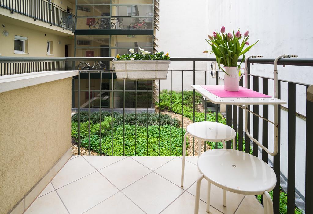 Lovely Corvin Apartment Βουδαπέστη Εξωτερικό φωτογραφία